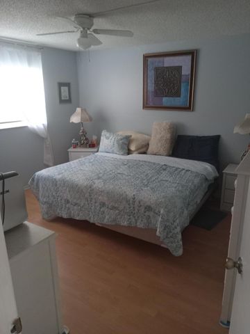 2901 E Sunrise Lakes Drive E 202, Sunrise, FL 33322