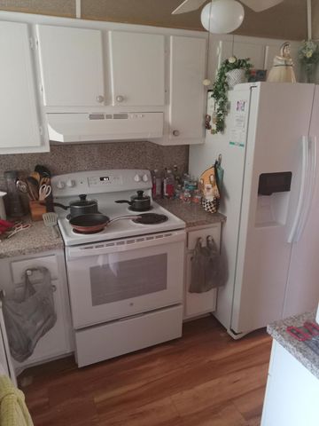 2901 E Sunrise Lakes Drive E 202, Sunrise, FL 33322