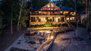 233 Holly Drive, Dawsonville, GA 30534