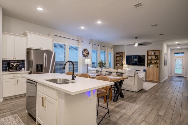 162 Palo Duro Bend, Rhome, TX 76078