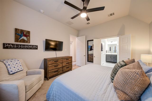 162 Palo Duro Bend, Rhome, TX 76078
