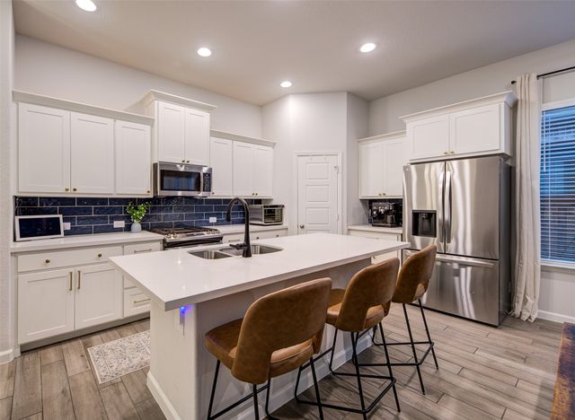 162 Palo Duro Bend, Rhome, TX 76078