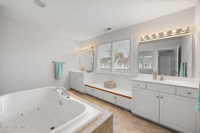 102 Cypress Bay, Washington, NC 27889