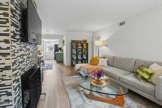 10960 Bluffside 102, Studio City, CA 91604
