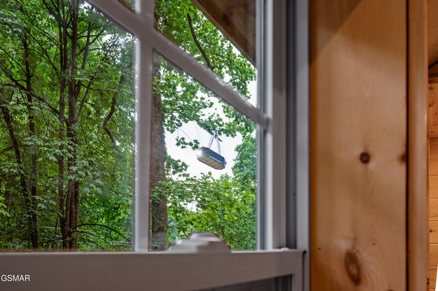 711 Heiden Drive, Gatlinburg, TN 37738