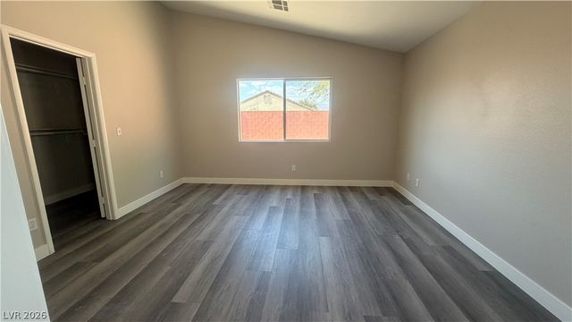 1018 Elliot Park Avenue, North Las Vegas, NV 89032