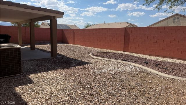 1018 Elliot Park Avenue, North Las Vegas, NV 89032