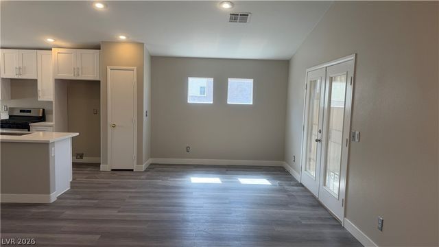 1018 Elliot Park Avenue, North Las Vegas, NV 89032
