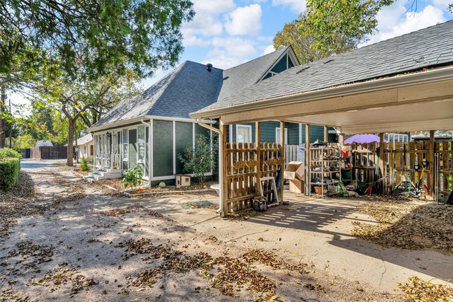 1208 Martha Street, Waxahachie, TX 75165