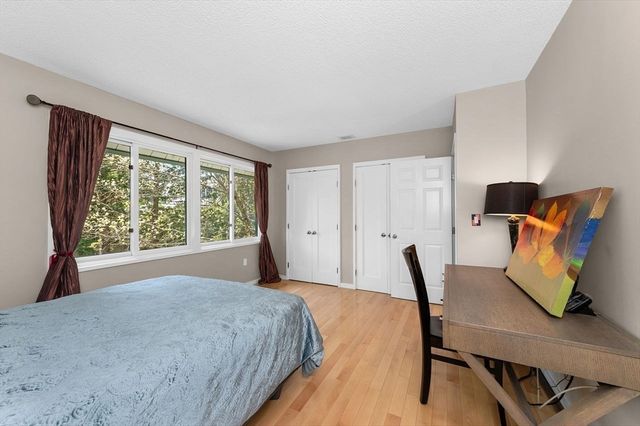 1175 Chestnut Street 12, Newton, MA 02464