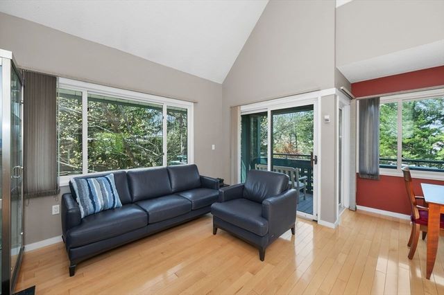 1175 Chestnut Street 12, Newton, MA 02464
