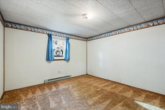 1044 MOUNT AETNA RD, Hagerstown, MD 21740