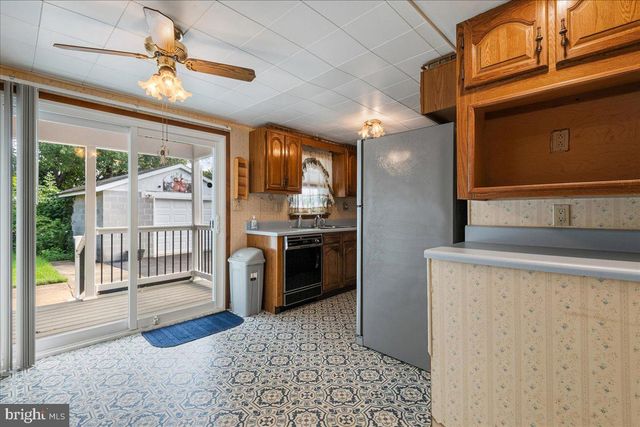 1044 MOUNT AETNA RD, Hagerstown, MD 21740