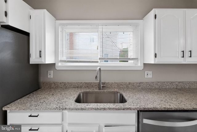 6 CIRCLE DR, Linthicum Heights, MD 21090
