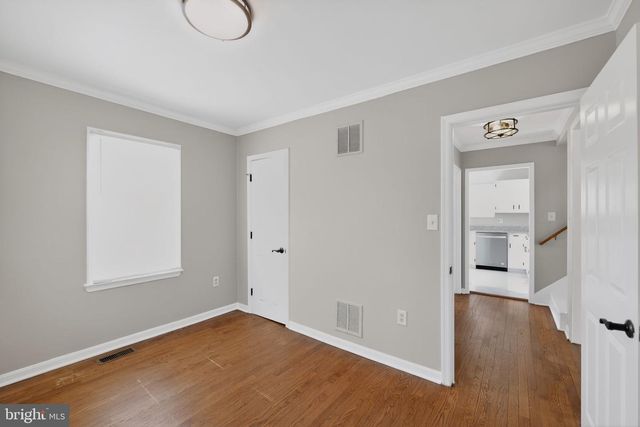 6 CIRCLE DR, Linthicum Heights, MD 21090
