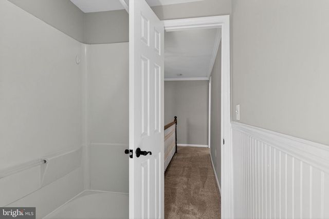 6 CIRCLE DR, Linthicum Heights, MD 21090