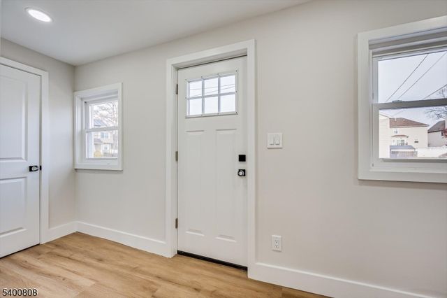 237 Mawbey St, Woodbridge Twp., NJ 07095