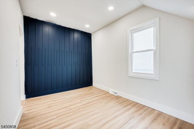 237 Mawbey St, Woodbridge Twp., NJ 07095