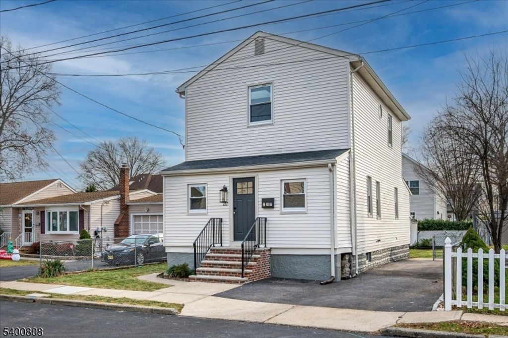 237 Mawbey St, Woodbridge Twp., NJ 07095