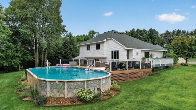 37283 Heritage Way, North Branch, MN 55056