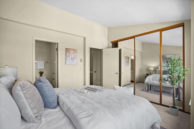 390 Caribe Way, San Jose, CA 95133