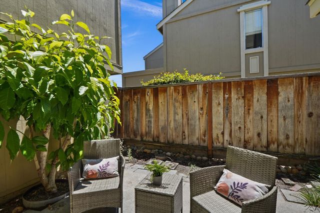 390 Caribe Way, San Jose, CA 95133