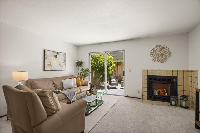 390 Caribe Way, San Jose, CA 95133