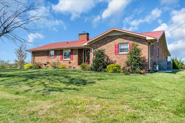1435 Hennessee Bridge Rd, Rock Island, TN 38581