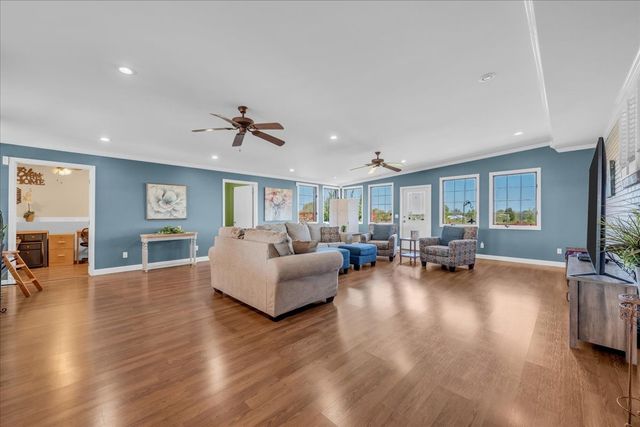 1435 Hennessee Bridge Rd, Rock Island, TN 38581