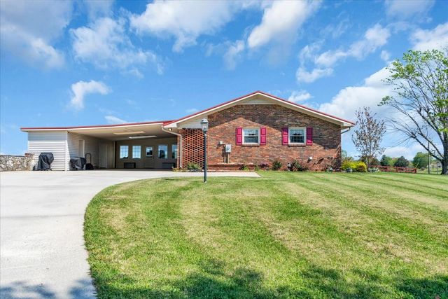 1435 Hennessee Bridge Rd, Rock Island, TN 38581