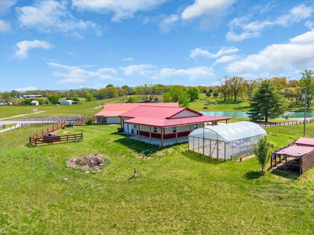 1435 Hennessee Bridge Rd, Rock Island, TN 38581