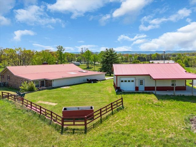 1435 Hennessee Bridge Rd, Rock Island, TN 38581