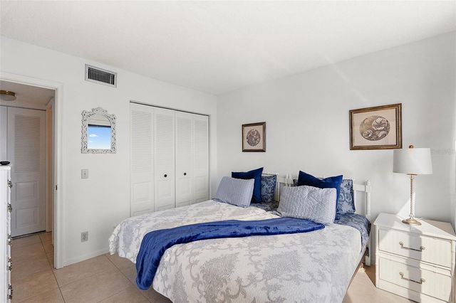 6322 PALMA DEL MAR BOULEVARD S 209, St Petersburg, FL 33715