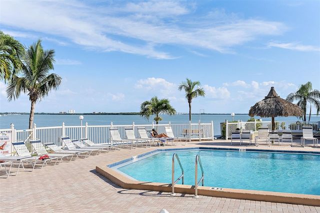 6322 PALMA DEL MAR BOULEVARD S 209, St Petersburg, FL 33715