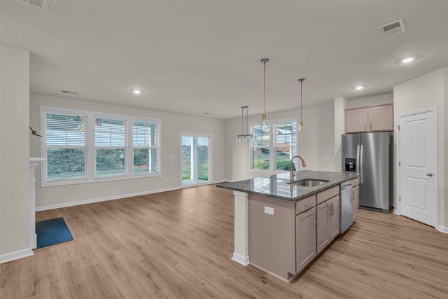 2032 Halton Oaks Drive, Spartanburg, SC 29303