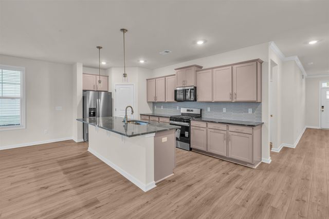 2032 Halton Oaks Drive, Spartanburg, SC 29303