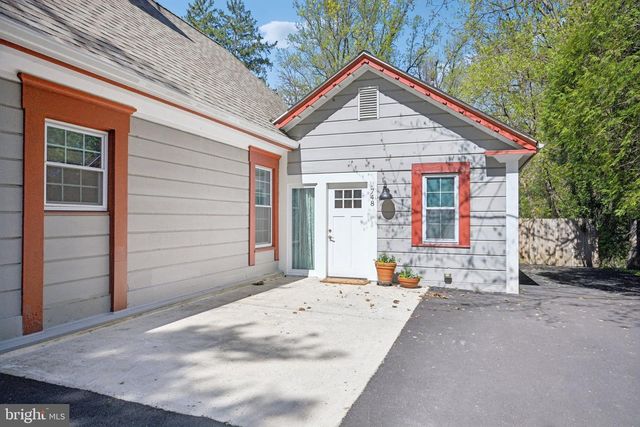 748 WASHINGTON LANE, Jenkintown, PA 19046