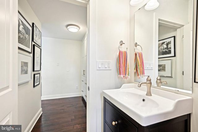 748 WASHINGTON LANE, Jenkintown, PA 19046