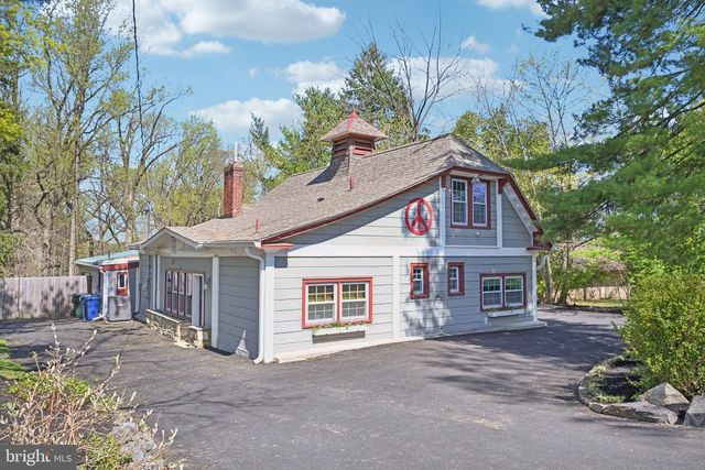 748 WASHINGTON LANE, Jenkintown, PA 19046