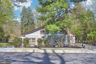 748 WASHINGTON LANE, Jenkintown, PA 19046