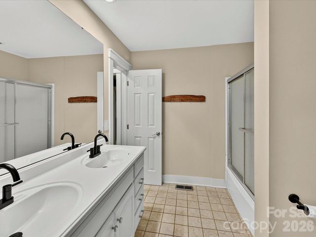 232 S Clarkson Street, Charlotte, NC 28202
