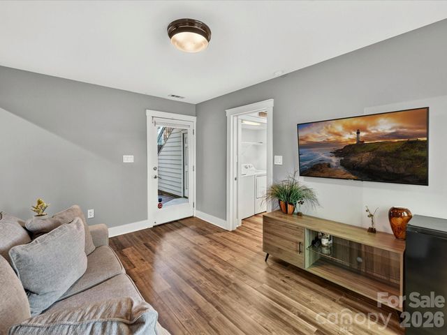 232 S Clarkson Street, Charlotte, NC 28202