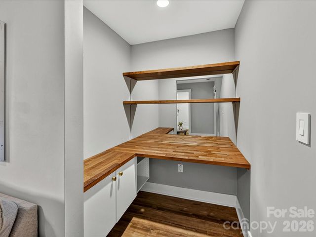 232 S Clarkson Street, Charlotte, NC 28202