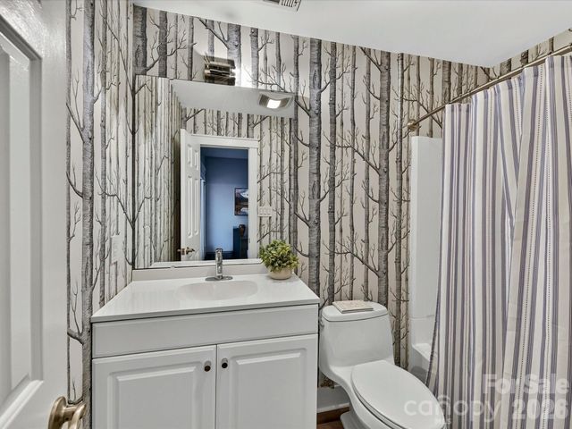 232 S Clarkson Street, Charlotte, NC 28202
