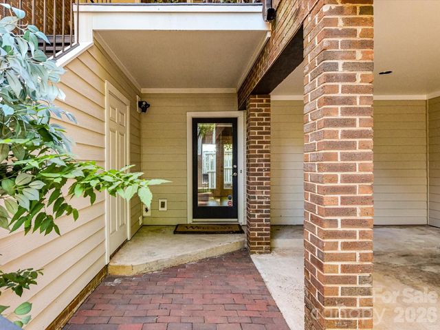 232 S Clarkson Street, Charlotte, NC 28202