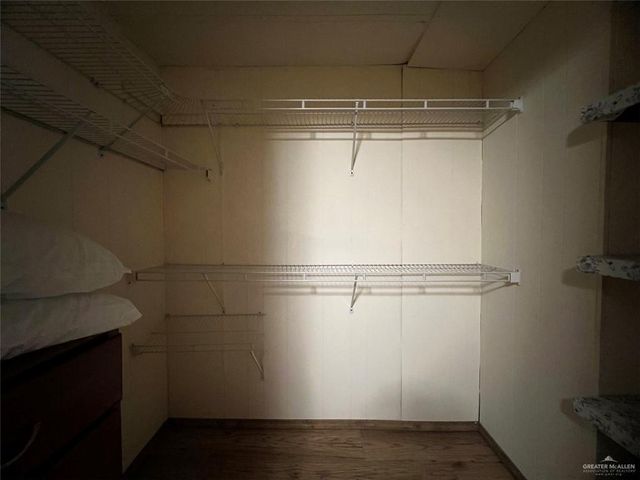 400 Castle Palm Drive, Alamo, TX 78516