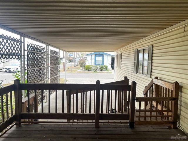 400 Castle Palm Drive, Alamo, TX 78516