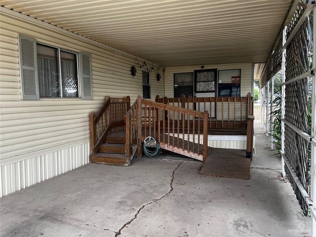 400 Castle Palm Drive, Alamo, TX 78516