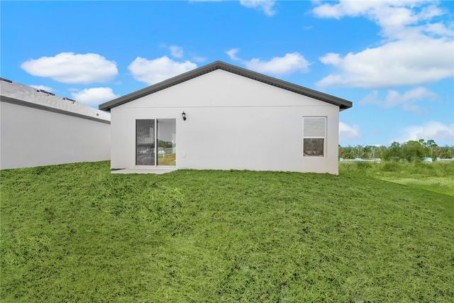 8556 105th Avenue, Vero Beach, FL 32967