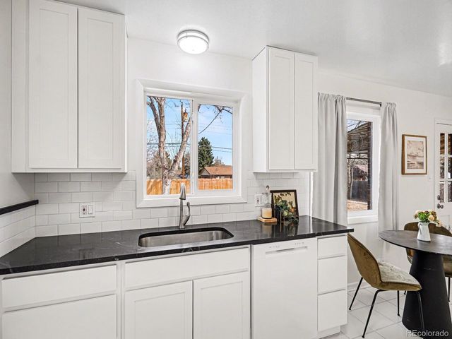 2155 E Noble Pl, Centennial, CO 80121